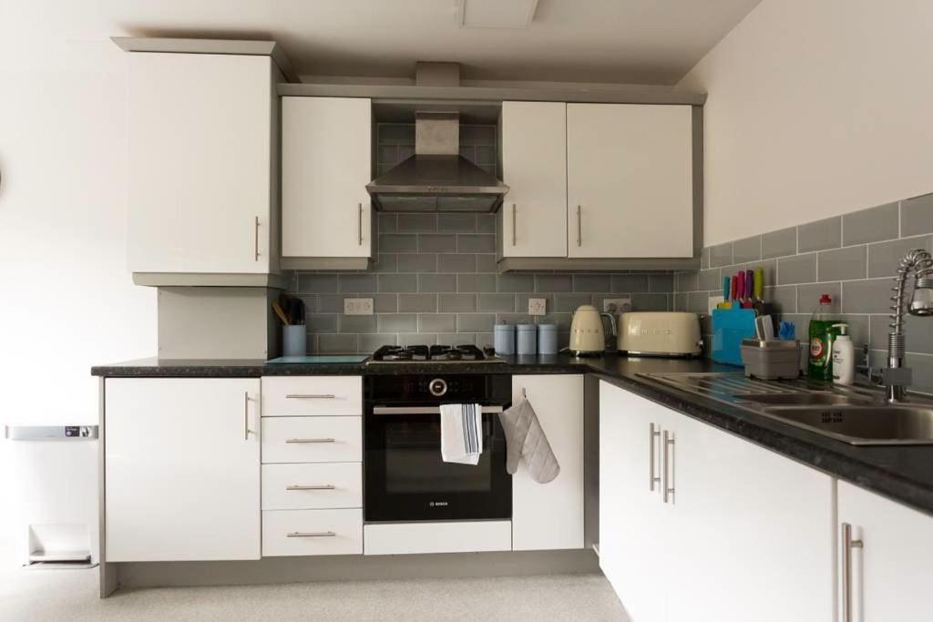 The Beeches 3 - Serviced Apartment 셰필드 외부 사진