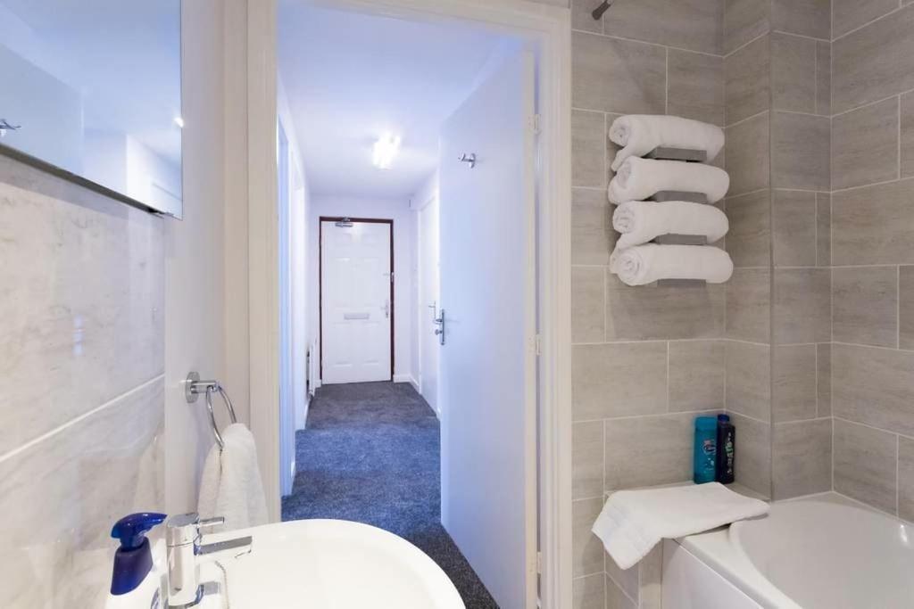 The Beeches 3 - Serviced Apartment 셰필드 외부 사진